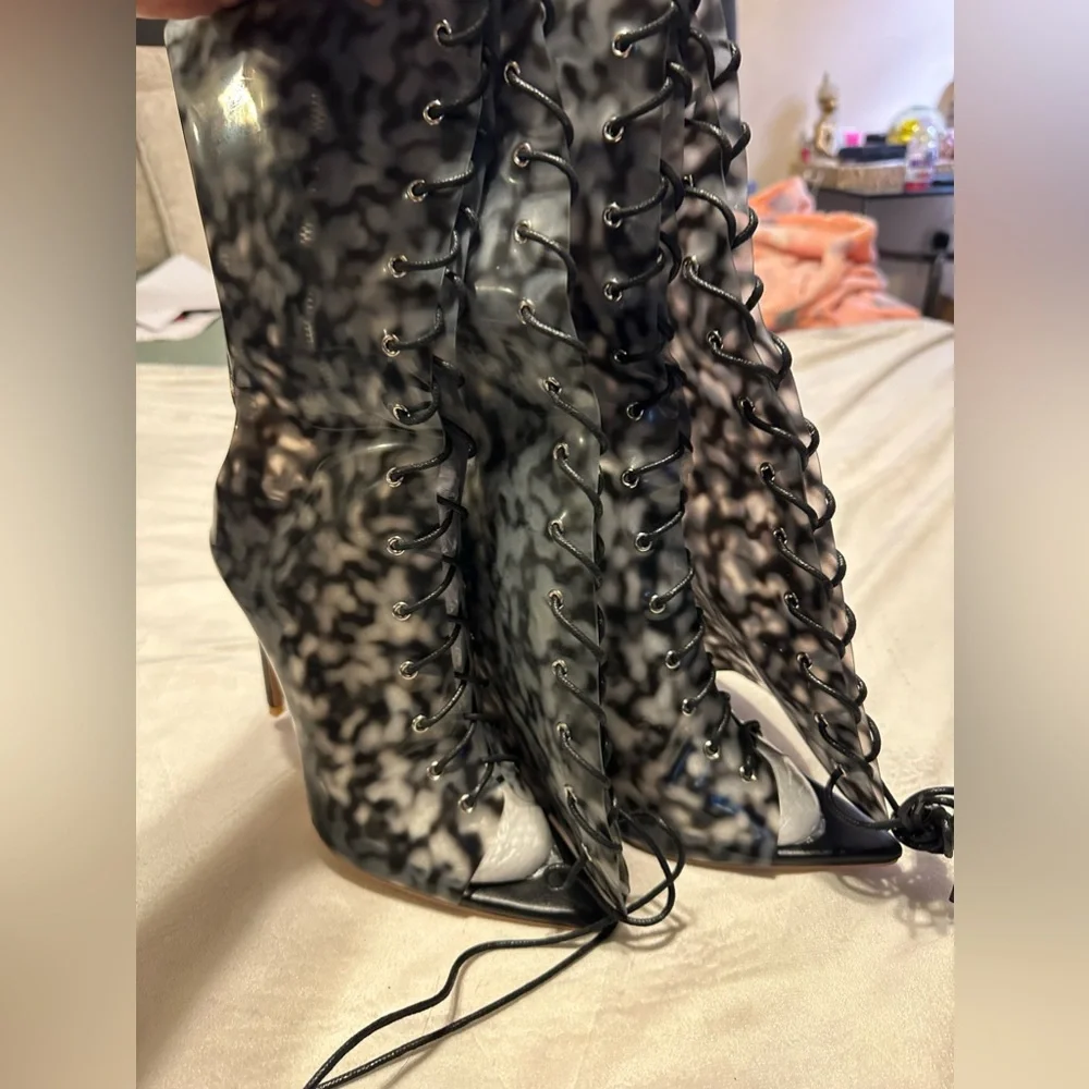 Black & Grey Tie Up Thigh Boots - Picture 2 of 6